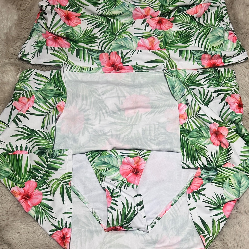NWT Simply Fit Tropical Tankini/Swim Dress - Picture 2 of 5